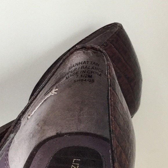 Women's Shoes Liz Claiborne Flex Heel/ Pumps Embossed Print Size 7.5 - Picture 5 of 12